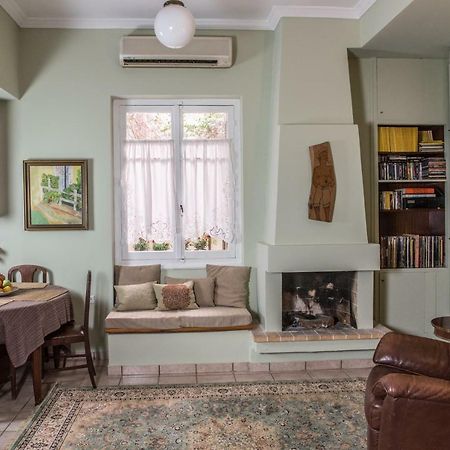 Elly'S House In Athens Apartment Luaran gambar