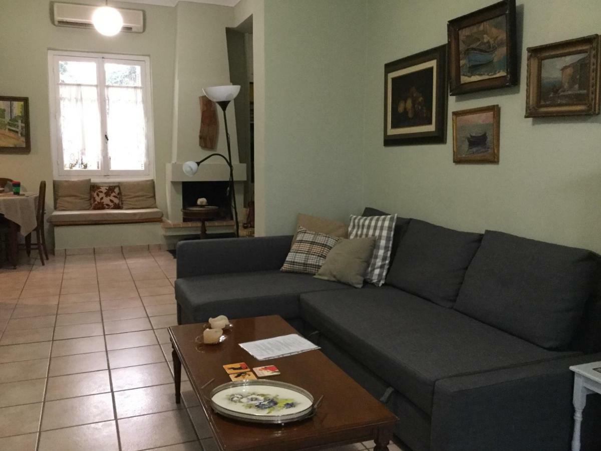 Elly'S House In Athens Apartment Luaran gambar