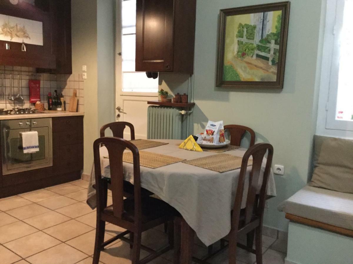 Elly'S House In Athens Apartment Luaran gambar